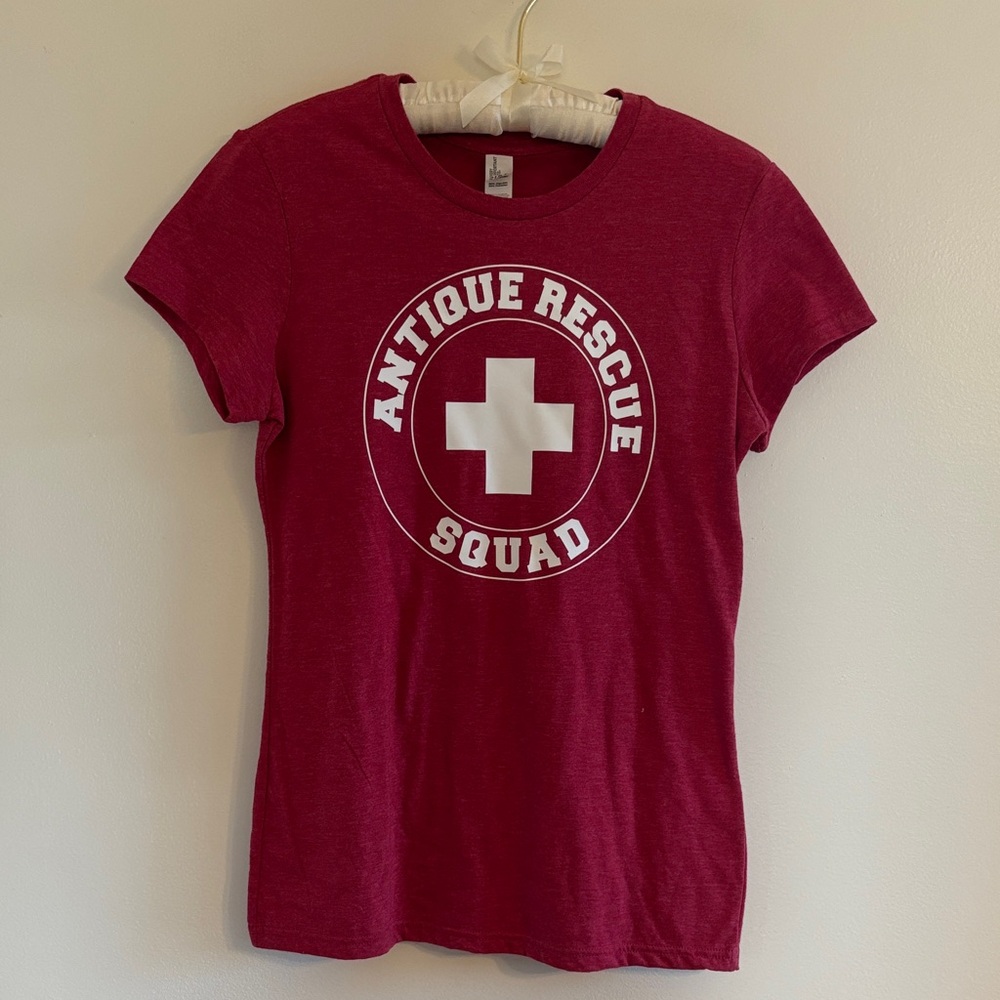 Antique Rescue Squad Graphic Tee in Heather Red